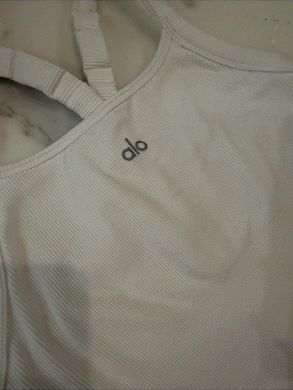 ALO Yoga streamlined cropped